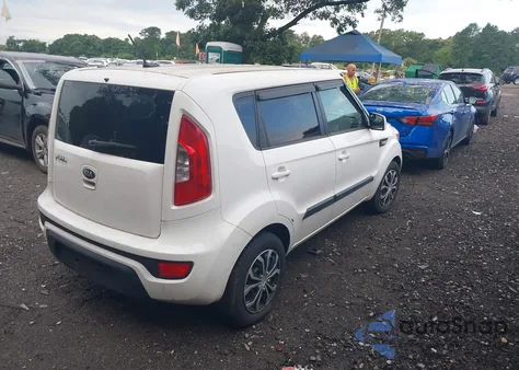 2013 Kia Soul из США, поврежденный, VIN KNDJT2A53D7763595